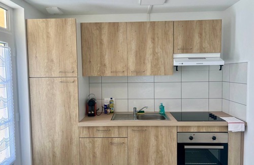 Jaunay-Clan House | La Futuropolis: House with independent studio