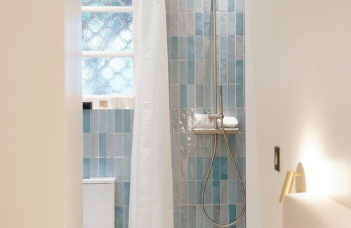 Cap-d'Antibes Hotel | La Garoupe Gardiole Boutique Hotel