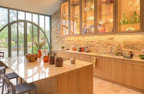 Tonnac House | La Glycine