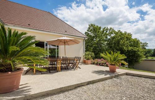 Baroville House | La goutte d'or