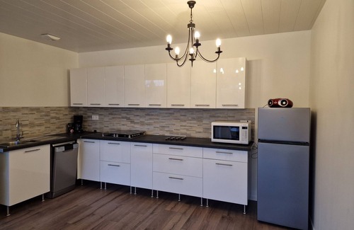 Chassagne-Saint-Denis House | La Grande Campagne d'Ornans