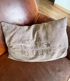 Fay-le-Clos Apartment | La grange de la Bâtie