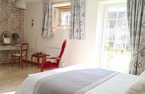 Marigny-les-Reullee Bed & Breakfast | La Grange de Moisey