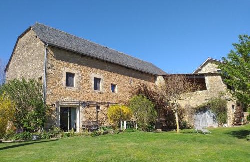 Bournazel House | LA GRANGE DU RIAL