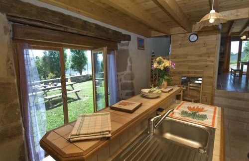 Saint-Pierre-de-Nogaret House | La grange du candel bos a nogardel