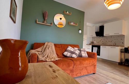 Sainte-Croix-en-Plaine Apartment | La Grange - Ground Floor Apartment, Terrace, Free Private Parking, Near Colmar