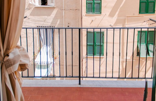 Pre Apartment | La Graziosa Aquarium - Genoa Historical Center