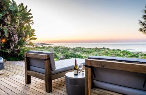 Britannia Bay House | La Hoya