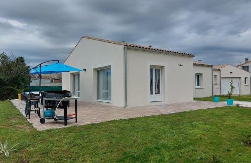 Saujon House | La Janne - Maison avec jardin