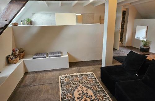 Montsenelle Bed & Breakfast | La Jeannoterie