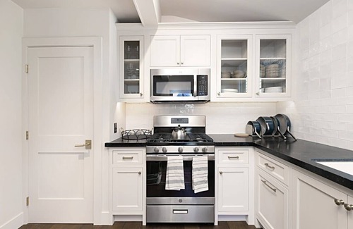 Village of La Jolla House | La Jolla Cove Entire Renovated, Designed Home