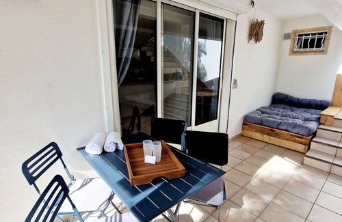 Sainte-Anne Apartment | La Kaz Nature – Sunny Family Cottage in Sainte-Anne