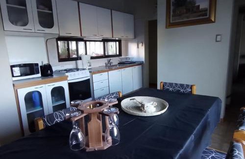 Puerto Madryn House | La Laguna - Casa familiar a 5 cuadras de la playa.