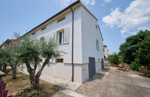 Scarlino Scalo Apartment | La Lenzerina