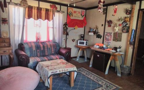 Marathon House | La Loma del Chivo Llc - The Spirit room