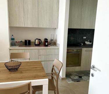 Vallecrosia Apartment | La luna sul mare