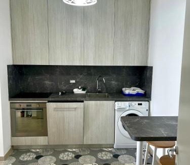 Vallecrosia Apartment | La luna sul mare