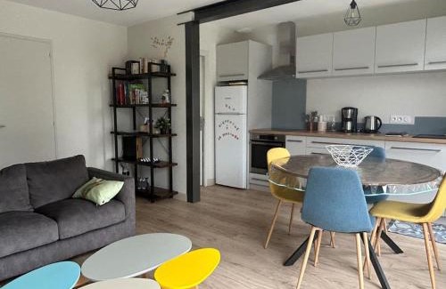 Mauleon House | La Mésange