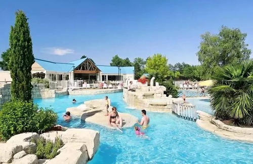 Sainte-Catherine-de-Fierbois Villa | La Maison Rose - 80 m2 - 2 Schlafzimmer - 1 Badezimmer - 5 Personen