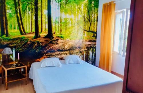 Le Riols House | La maison aux volets bleus