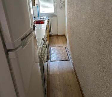 Corsico Apartment | La Maison Bleue Sul Naviglio