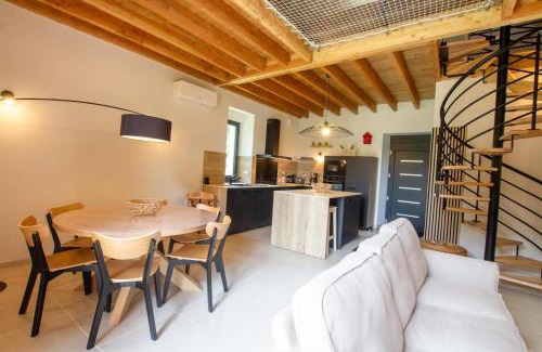 Thiviers House | La maison d'elena