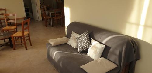 Cazes-Mondenard House | La Maison d'Onésiphore