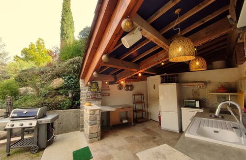 Rochecolombe Cottage | La Maison de Chagnol