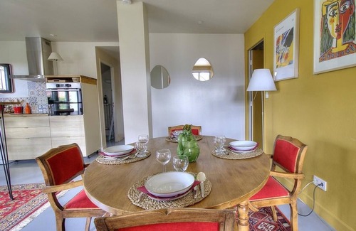 Craponne House | La Maison de Craponne