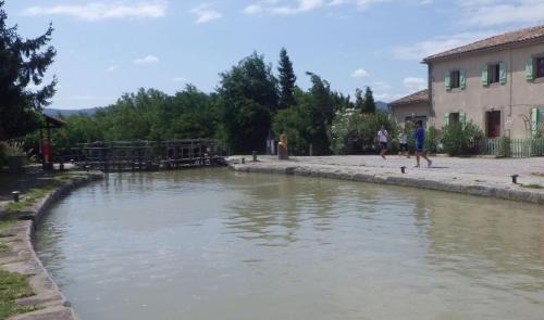 Trebes Bed & Breakfast | La maison de l'écluse