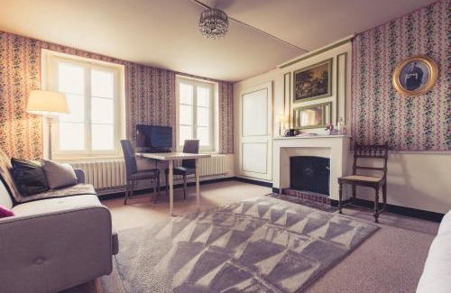 Poitiers Apartment | La Maison de la Liberté Alexandra David-Néel