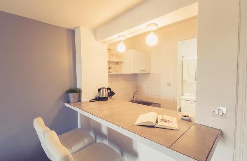 Poitiers Apartment | La Maison de la Liberté Studio Jules Verne