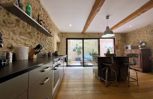 Mudaison House | La Maison de la Place - Charming house with swimming pool & exposed stone