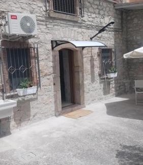 San Bartolomeo in Galdo Apartment | La Maison de Maricla'