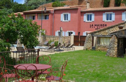 Roussillon Hotel | La Maison des Ocres - Provence