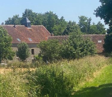 Lurcy-le-Bourg House | La maison du moulin