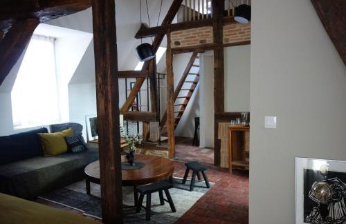 Toucy House | la maison haute