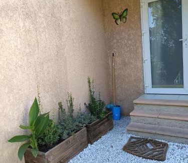 Quissac Apartment | La maison papillons