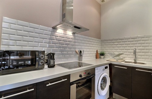 La Chapelle-Saint-Luc Apartment | La Malterie Loft in old factory - Mon Groom