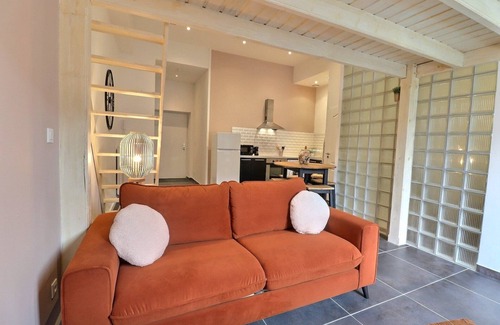La Chapelle-Saint-Luc Apartment | La Malterie Loft in old factory - Mon Groom
