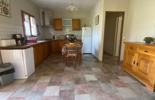 Menerbes House | La Manaude