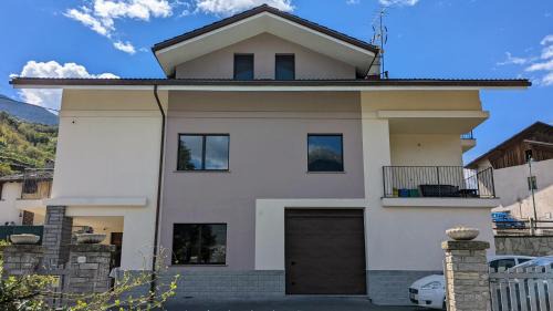 Pont Suaz Apartment | La Mansarda dei Tre Cipressi