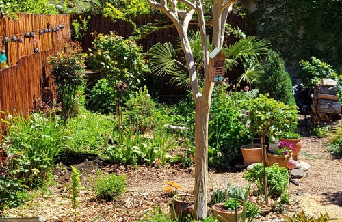 Foix Apartment | La Note Verte charming gîte in the center of Foix Ariege Pyrenees