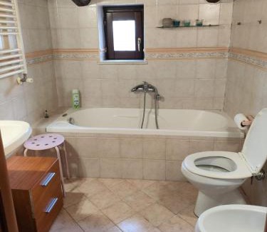 Magazzeno House | La Parentesi