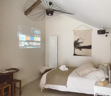 Valeuil Apartment | La Parenthèse, joli studio avec terrasse