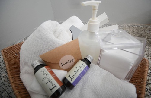 Pantai Tengah Hotel | La Pari-Pari