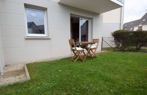 Courseulles-sur-Mer Apartment | La Patoune - Garden/50m from the beach/Wifi/Parking