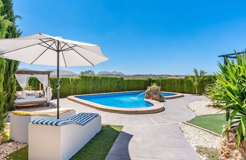 Loja Villa | La Pedriza de Loja by Ruralidays