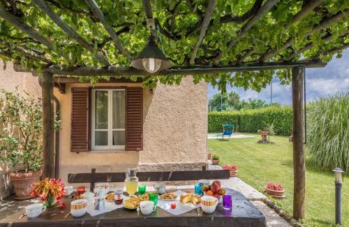 Scalvaia House | La Pergola