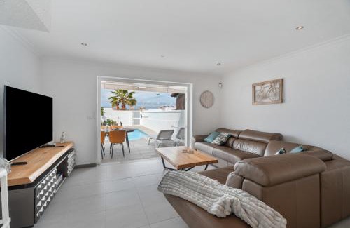 Callao Salvaje House | La Perla